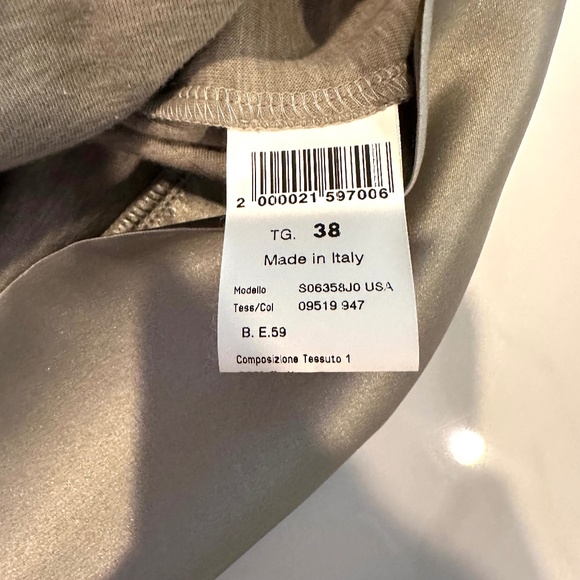 Peserico Trico Taupe Silk top size 38 made in Italy - Picture 6 of 7